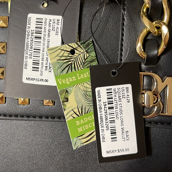 Badgley Mischka bundle - Picture 2 of 9